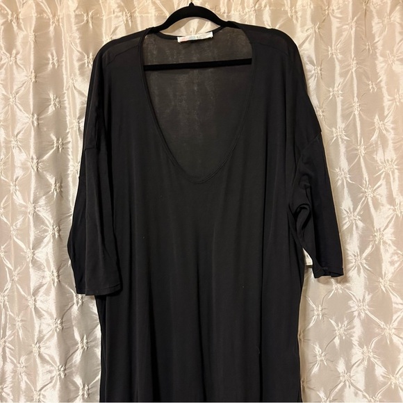 Free People Tiered Long Sleeve Oversized Deep Scoop Sunseeker Maxi T Dress Black - Picture 5 of 16